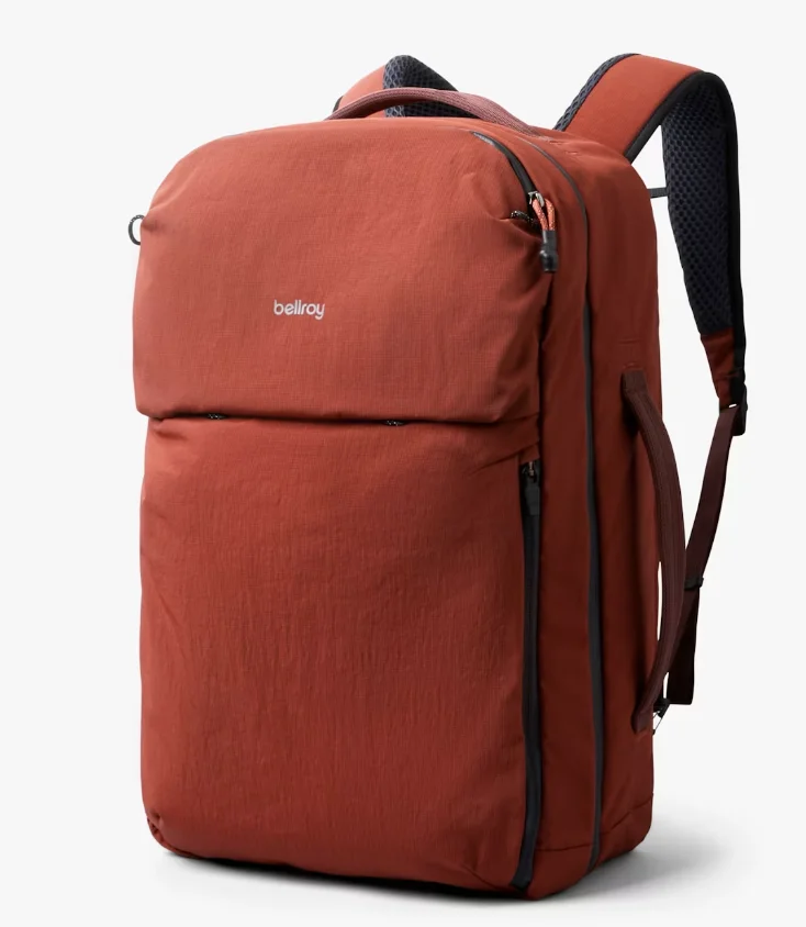 Hiking Backpack Waterproof - กระเป๋าเป้สะพายหลังน้ำหนักเบา 38 ลิตร กันน้ำ สำหรับใส่แล็ปท็อป เหมาะสำหรับเดินป่า