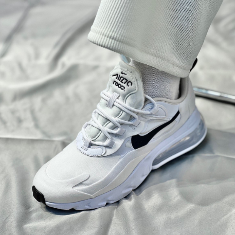 รองเท้าวิ่ง Nike Air Max 270 R - Nike Shoes Air Max 270 บทวิจารณ์และราคา