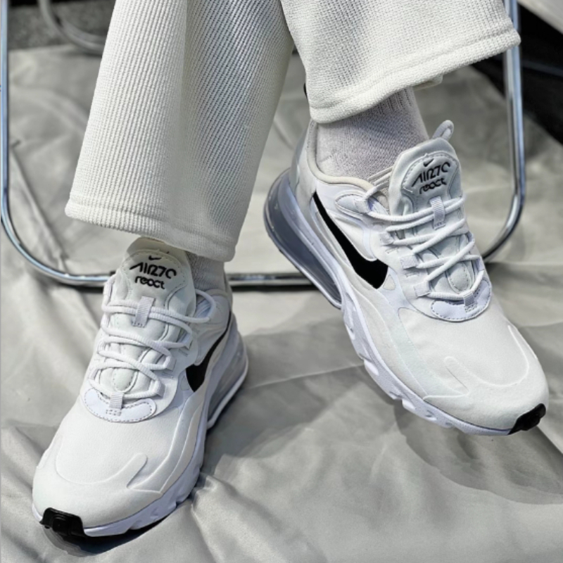 รองเท้าวิ่ง Nike Air Max 270 R - Nike Shoes Air Max 270 บทวิจารณ์และราคา